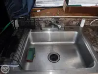 Τράτα προς πώληση