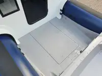 Άκαμπτη φουσκωτή βάρκα προς πώληση