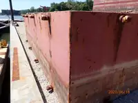 Αμφοβόλο προς πώληση
