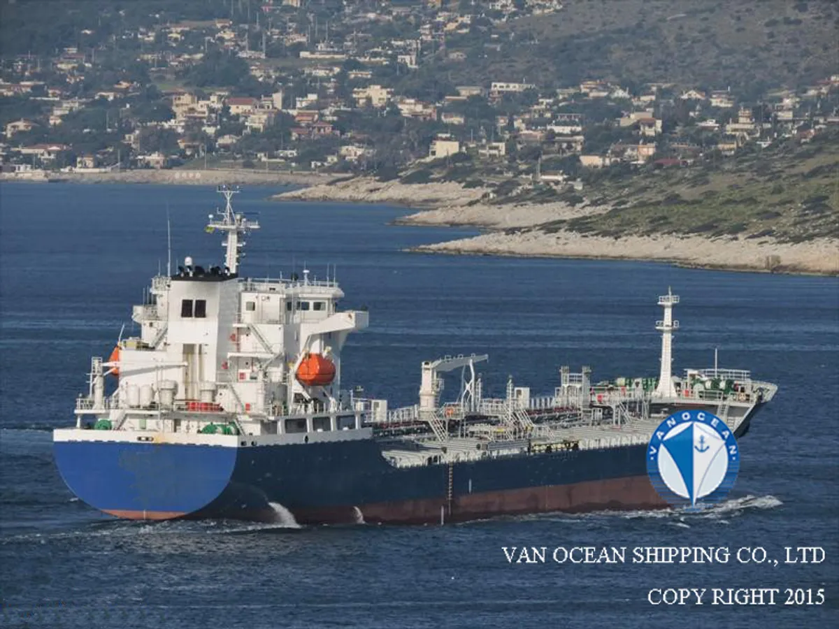 Δεξαμενόπλοιο πετρελαίου/χημικών προϊόντων προς πώληση