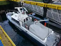 Σκάφος έρευνας προς πώληση