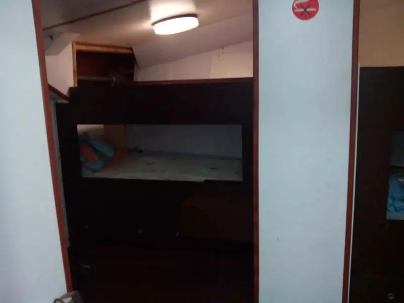 Ρυμουλκό πλοίο προς πώληση