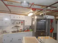 Πλοίο μεταφοράς προσωπικού προς πώληση