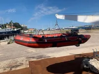 Ρυμουλκό πλοίο προς πώληση