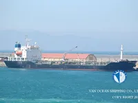 Δεξαμενόπλοιο πετρελαίου/χημικών προϊόντων προς πώληση