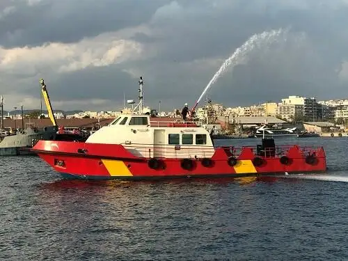 Πλοίο μεταφοράς προσωπικού προς πώληση