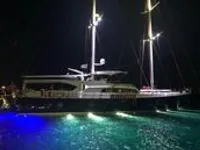 Γιοτ προς πώληση