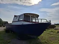 Εργατικά πλοία προς πώληση