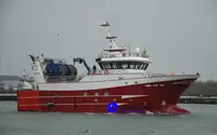 Πλοίο για αλιεία με δίχτυ περιμετρικής ρυμούλκησης προς πώληση