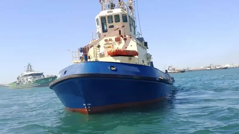 Ρυμουλκό πλοίο προς πώληση