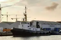 Ρυμουλκό πλοίο προς πώληση