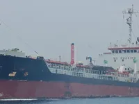 Δεξαμενόπλοιο πετρελαίου/χημικών προϊόντων προς πώληση