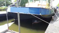 Τράτα προς πώληση
