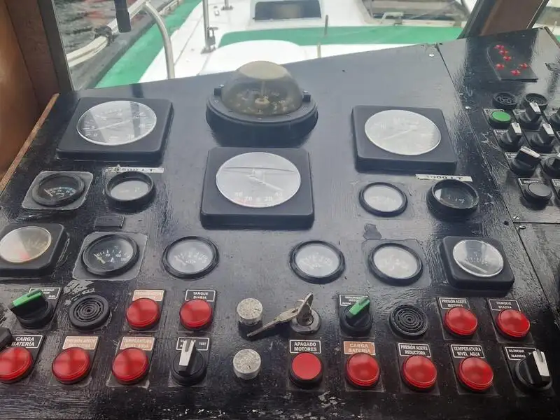 Πλοίο πιλότων προς πώληση