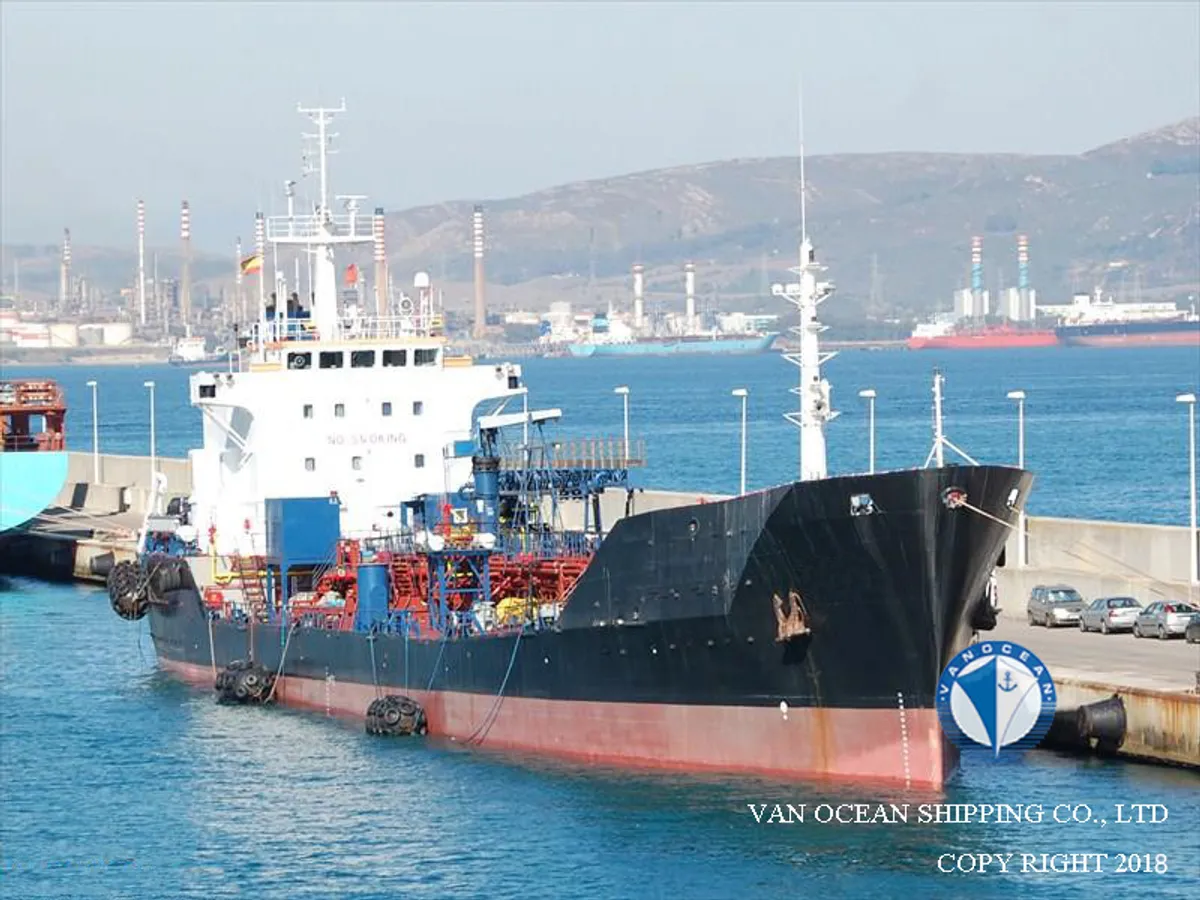 Δεξαμενόπλοιο πετρελαίου/χημικών προϊόντων προς πώληση