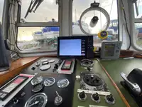 Ρυμουλκό πλοίο προς πώληση