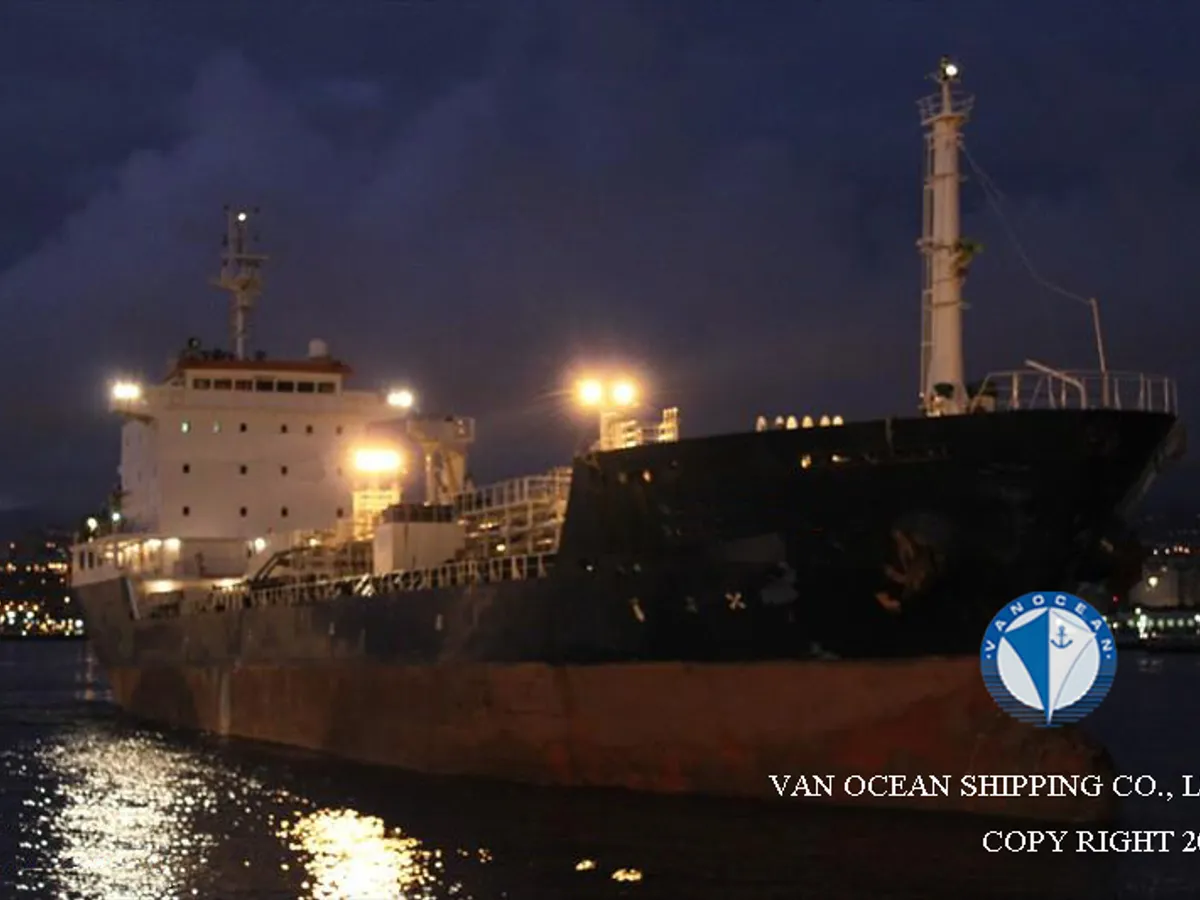 Δεξαμενόπλοιο πετρελαίου/χημικών προϊόντων προς πώληση