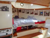 Ρυμουλκό πλοίο προς πώληση