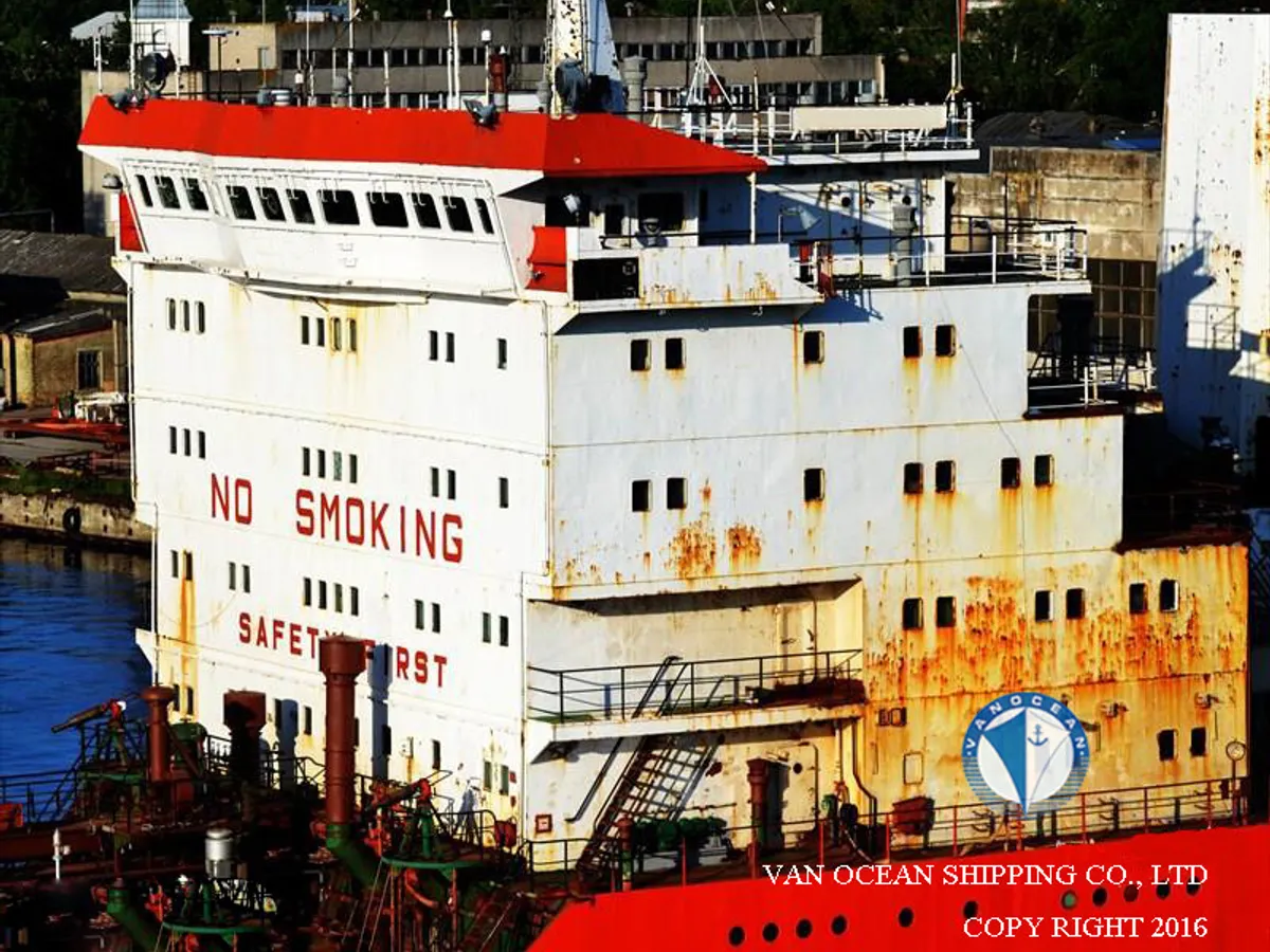 Δεξαμενόπλοιο πετρελαίου/χημικών προϊόντων προς πώληση