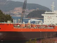 Δεξαμενόπλοιο πετρελαίου/χημικών προϊόντων προς πώληση