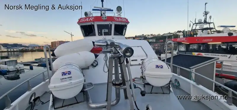 Ρυμουλκό πλοίο προς πώληση