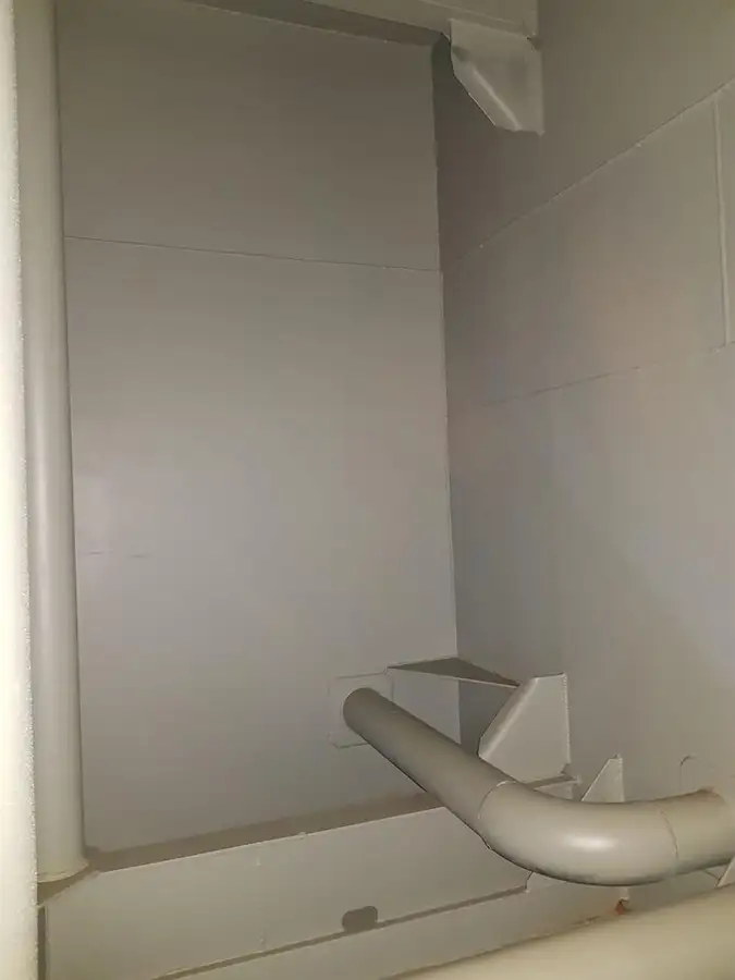 Αμφοβόλο προς πώληση