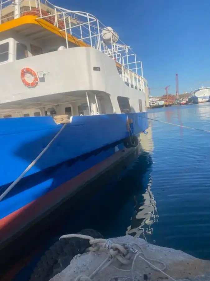 Πλοίο φέρι μποτ προς πώληση