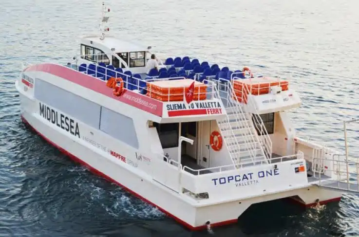 Επιβατικό πλοίο προς πώληση