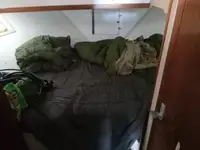 Πλοίο μεταφοράς προσωπικού προς πώληση
