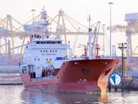Δεξαμενόπλοιο πετρελαίου/χημικών προϊόντων προς πώληση