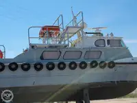 Πλοίο μεταφοράς προσωπικού προς πώληση