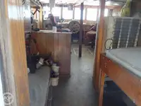Τράτα προς πώληση