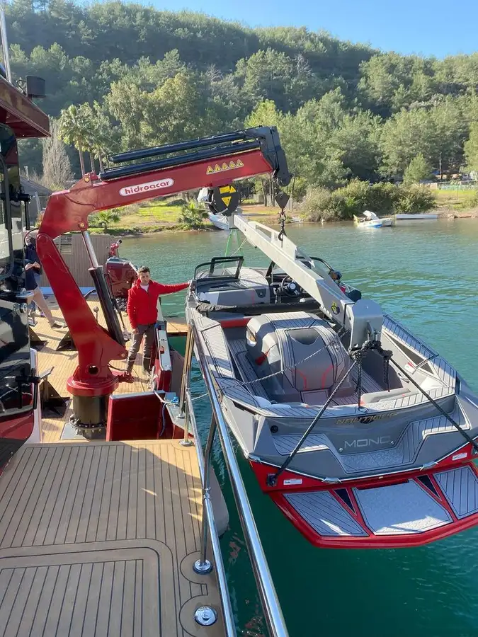 Πλοίο αποβατικής προέλευσης, δεξαμενόπλοιο προς πώληση