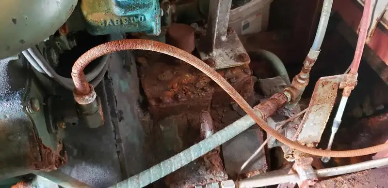 Ρυμουλκό πλοίο προς πώληση