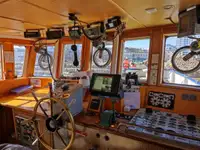 Ρυμουλκό πλοίο προς πώληση