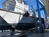 Εργατικά πλοία προς πώληση
