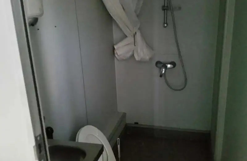 Αμφοβόλο προς πώληση