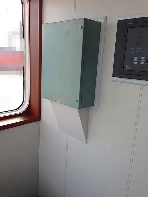 Ρυμουλκό πλοίο προς πώληση