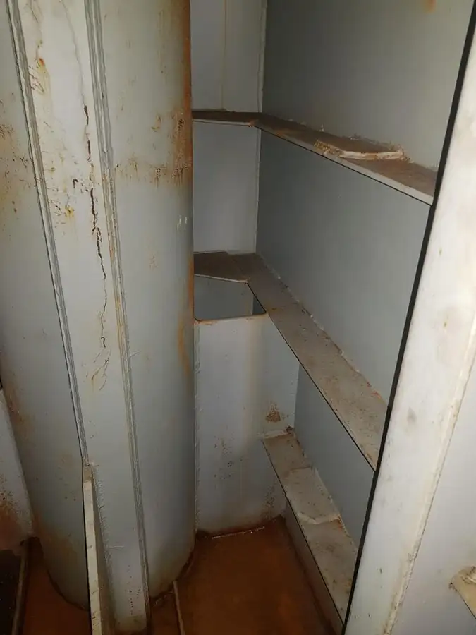 Αμφοβόλο προς πώληση