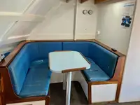 Τράτα προς πώληση