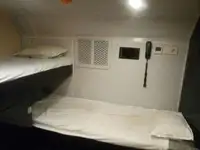 Πλοίο μεταφοράς προσωπικού προς πώληση
