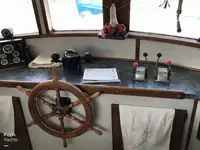 Τράτα προς πώληση