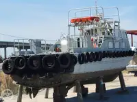 Πλοίο μεταφοράς προσωπικού προς πώληση