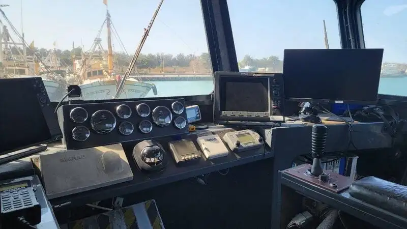 Πλοίο μεταφοράς εμπορευματοκιβωτίων προς πώληση