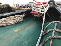 Ρυμουλκό πλοίο προς πώληση
