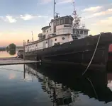 Ρυμουλκό πλοίο προς πώληση