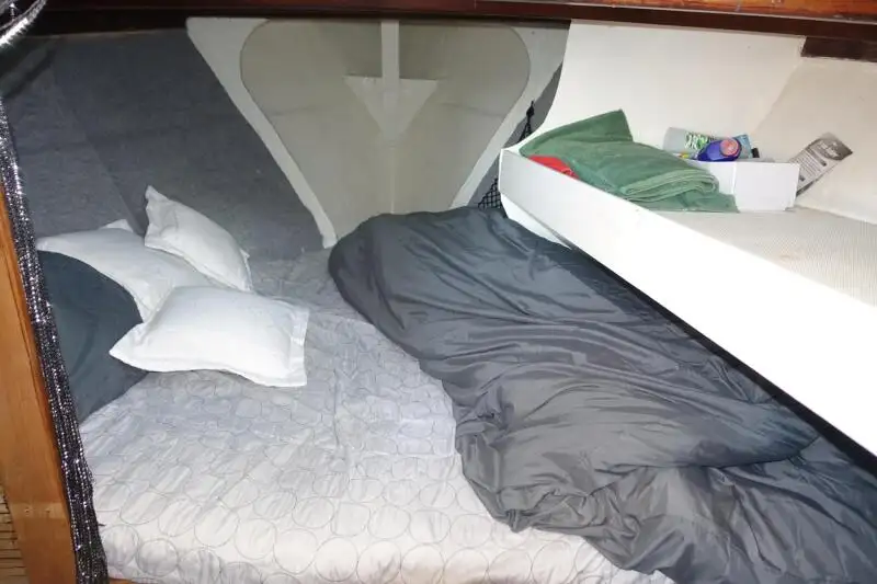 Ρυμουλκό πλοίο προς πώληση