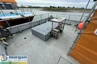 Εργατικά πλοία προς πώληση