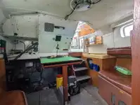 Εργατικά πλοία προς πώληση