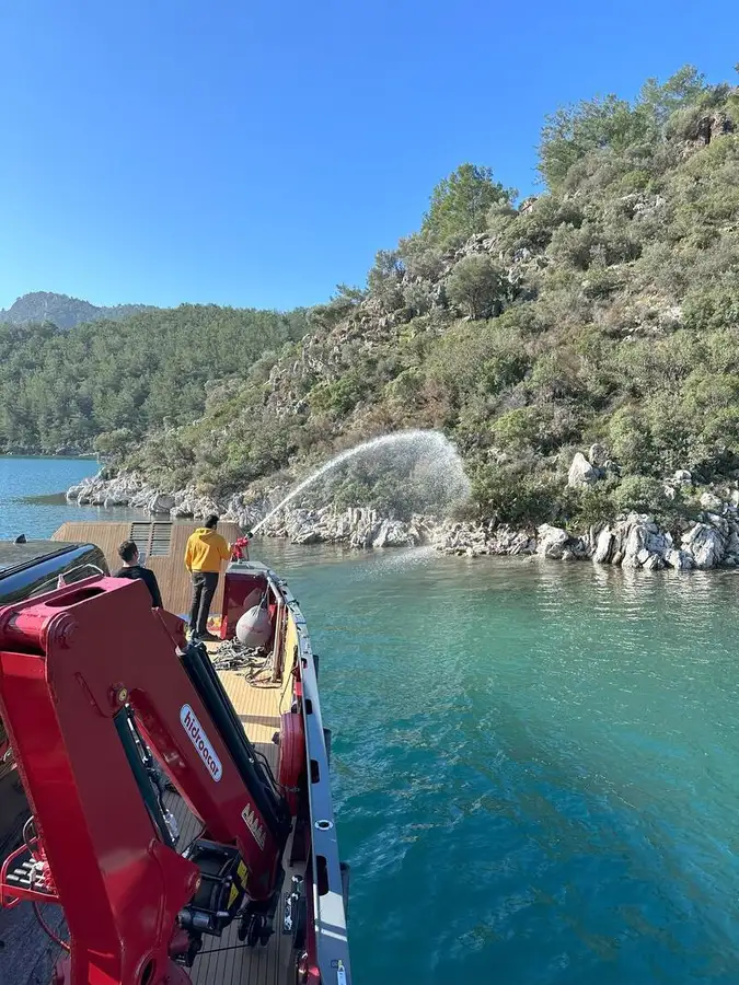Πλοίο αποβατικής προέλευσης, δεξαμενόπλοιο προς πώληση